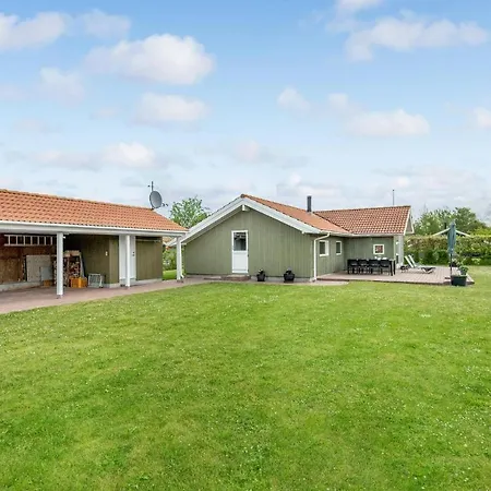 4 Bedroom In Skælskør