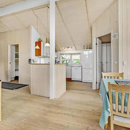 펜션 4 Bedroom In *