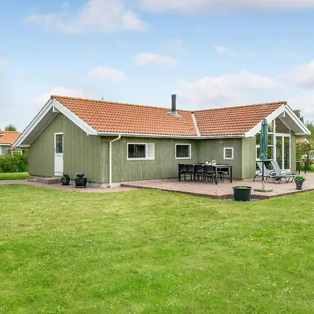 4 Bedroom In 펜션 Skælskør